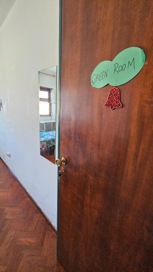 Séjour chez l'habitant Single Or Double With Balcony Close To Alameda Metro! Lisboa